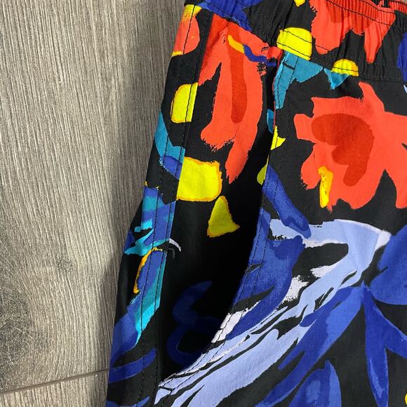J Crew 6" Watercolor Floral Stretch ECONYL Nylon Swim Trunks US Men's M New - Picture 5 of 6